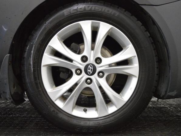 Hyundai Sonata VI (YF) с пробегом 2011 года, цена 900 000 рублей, 194270 км, седан, Автокод Объявления