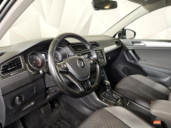 Volkswagen Tiguan II с пробегом 2017 года, цена 1 943 000 рублей, 170870 км, внедорожник, Автокод Объявления