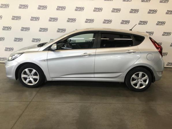 Hyundai Solaris I с пробегом 2013 года, цена 749 000 рублей, 144165 км, хэтчбек, Автокод Объявления