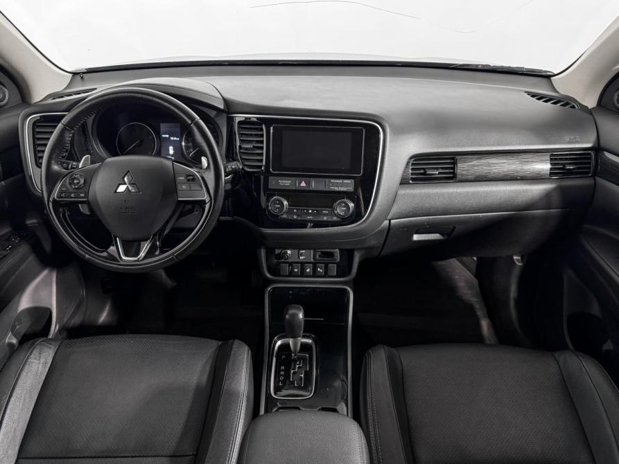 Mitsubishi Outlander III Рестайлинг 3 Санкт-Петербург  - изображение 15