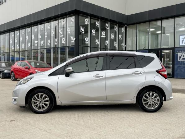 Nissan Note II Рестайлинг с пробегом 2018 года, цена 1 020 000 рублей, 164000 км, хэтчбек, Автокод Объявления