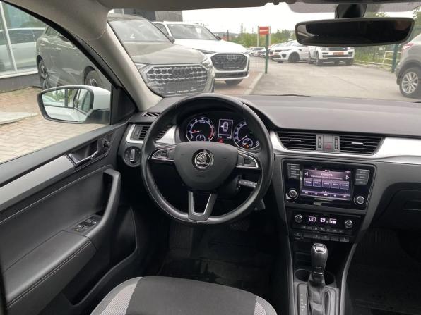Skoda Rapid I Рестайлинг с пробегом 2019 года, цена 1 366 000 рублей, 91421 км, лифтбек, Автокод Объявления