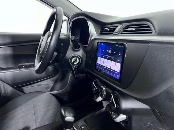 Kia Rio IV Рестайлинг с пробегом 2021 года, цена 1 670 000 рублей, 64708 км, хэтчбек, Автокод Объявления
