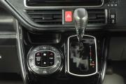 Toyota Noah III (R80) Рестайлинг Новосибирск  - изображение 32