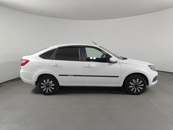 Lada (ВАЗ) Granta I Рестайлинг с пробегом 2024 года, цена 910 000 рублей, 13380 км, лифтбек, Автокод Объявления
