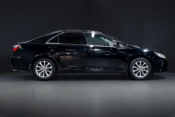 Toyota Camry VII (XV50) Рестайлинг с пробегом 2017 года, цена 1 699 000 рублей, 310592 км, седан, Автокод Объявления
