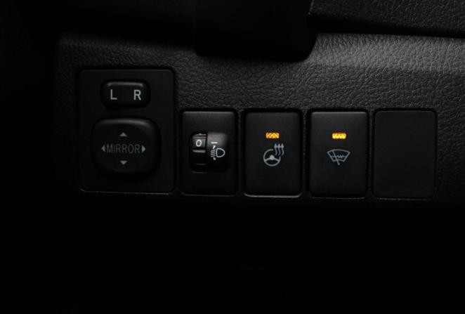 Toyota Corolla XI (E160 E170 E180) с пробегом 2016 года, цена 1 205 000 рублей, 212518 км, седан, Автокод Объявления
