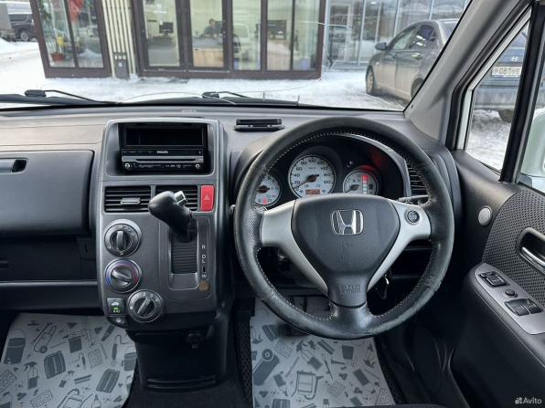 Honda Mobilio Spike I с пробегом 2002 года, цена 590 000 рублей, 399000 км, компактвэн, Автокод Объявления