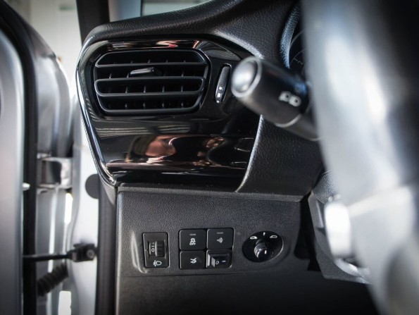 Peugeot 301 I с пробегом 2013 года, цена 550 000 рублей, 292000 км, седан, Автокод Объявления