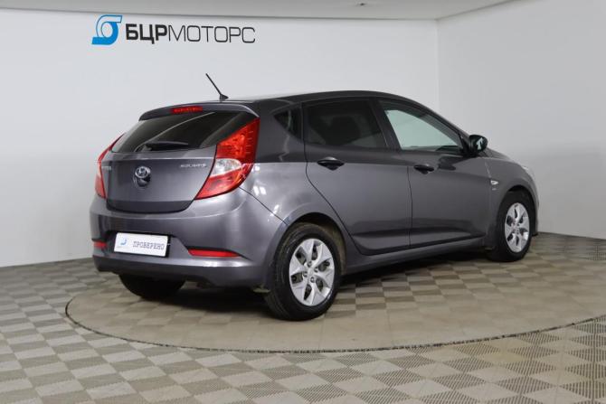 Hyundai Solaris I Рестайлинг с пробегом 2014 года, цена 769 990 рублей, 124862 км, хэтчбек, Автокод Объявления