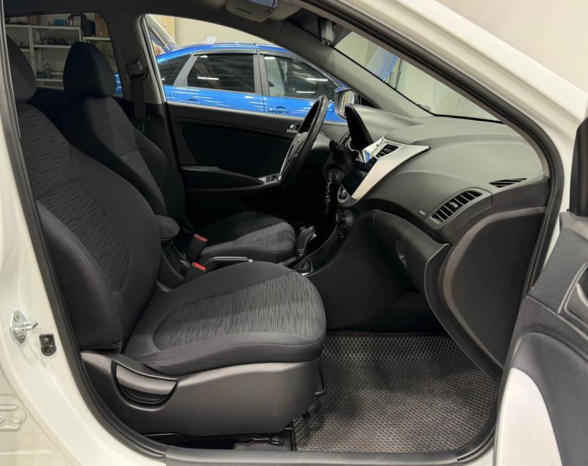Hyundai Solaris I Рестайлинг Кемерово  - изображение 14