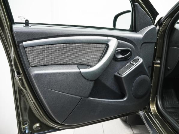 Renault Duster I Рестайлинг с пробегом 2017 года, цена 1 169 000 рублей, 21140 км, внедорожник, Автокод Объявления