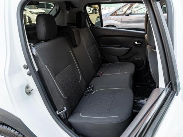 Renault Sandero II Рестайлинг с пробегом 2019 года, цена 1 239 000 рублей, 123905 км, хэтчбек, Автокод Объявления