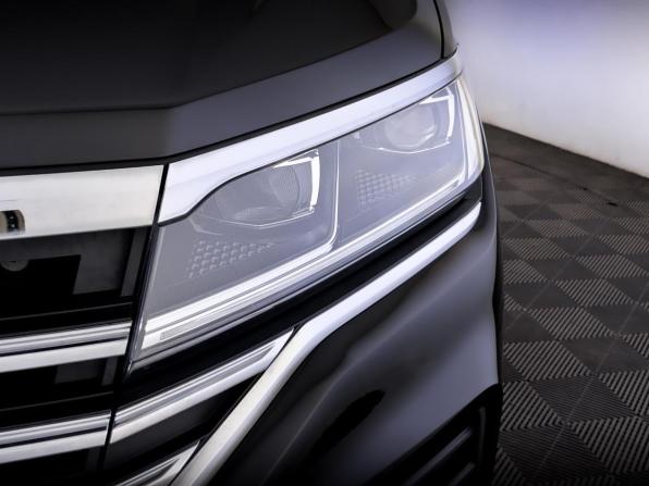 Volkswagen Touareg III с пробегом 2019 года, цена 5 205 000 рублей, 37555 км, внедорожник, Автокод Объявления