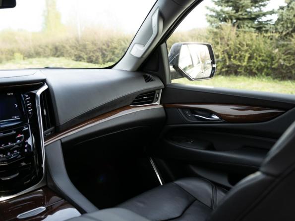 Cadillac Escalade IV с пробегом 2017 года, цена 4 899 000 рублей, 116287 км, внедорожник, Автокод Объявления