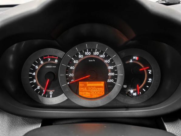 Toyota RAV4 III (XA30) Рестайлинг с пробегом 2011 года, цена 1 815 000 рублей, 232000 км, внедорожник, Автокод Объявления