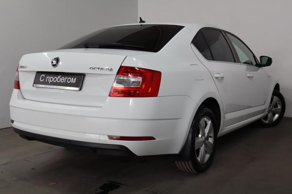 Skoda Octavia III (A7) Рестайлинг Санкт-Петербург  - изображение 4