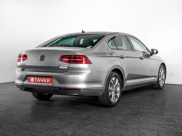 Volkswagen Passat B8 с пробегом 2015 года, цена 1 750 000 рублей, 50939 км, седан, Автокод Объявления