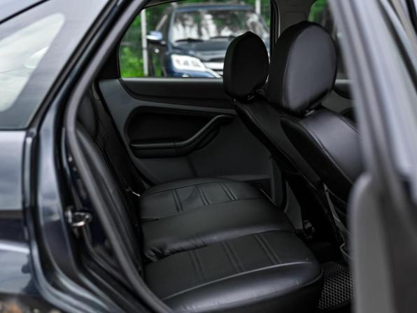 Ford Focus II Рестайлинг с пробегом 2008 года, цена 399 000 рублей, 332004 км, седан, Автокод Объявления