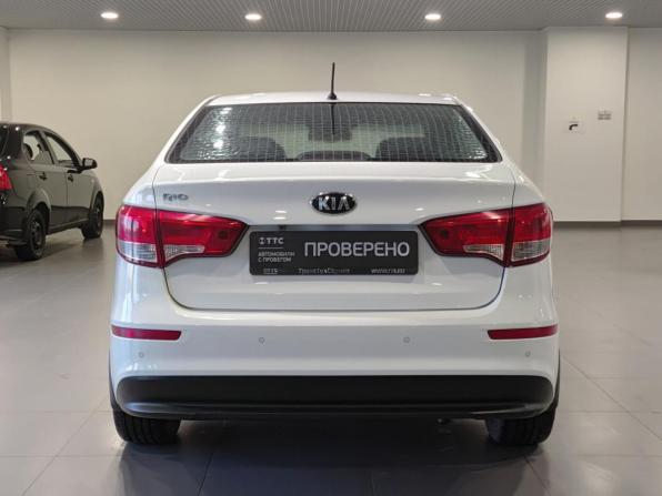 Kia Rio III Рестайлинг с пробегом 2016 года, цена 1 020 000 рублей, 148406 км, седан, Автокод Объявления