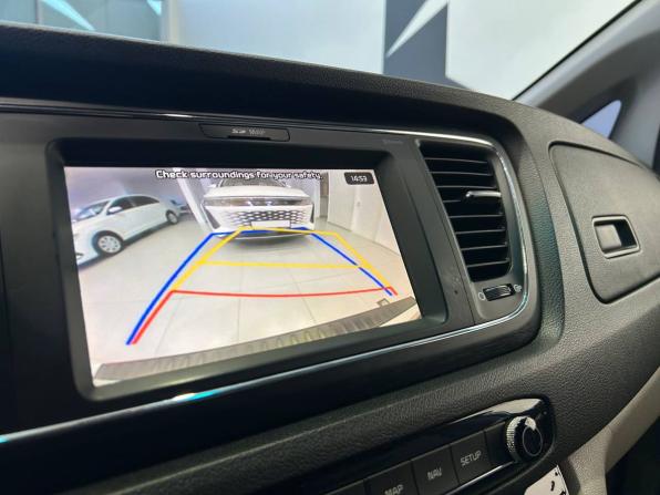 Kia Carnival III с пробегом 2019 года, цена 2 804 900 рублей, 327842 км, минивэн, Автокод Объявления