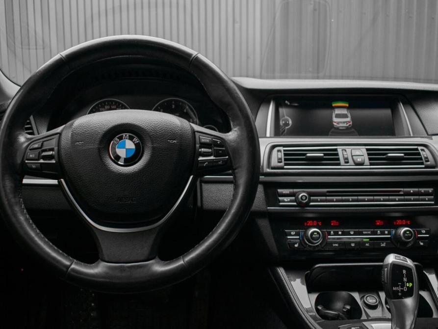 BMW 5 серии VI (F10/F11/F07) Рестайлинг Екатеринбург  - изображение 12