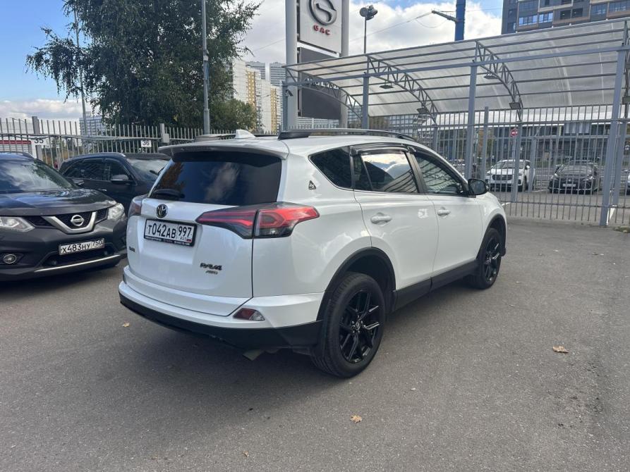 Toyota RAV4 IV (XA40) Рестайлинг Москва  - изображение 3