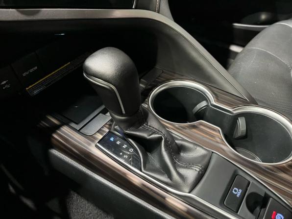 Toyota Camry VIII (XV70) с пробегом 2018 года, цена 2 640 000 рублей, 112500 км, седан, Автокод Объявления
