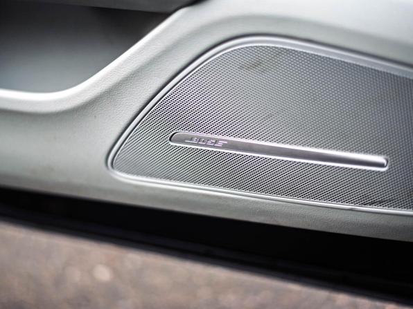 Audi A8 III (D4) Рестайлинг с пробегом 2013 года, цена 2 200 000 рублей, 105887 км, седан, Автокод Объявления