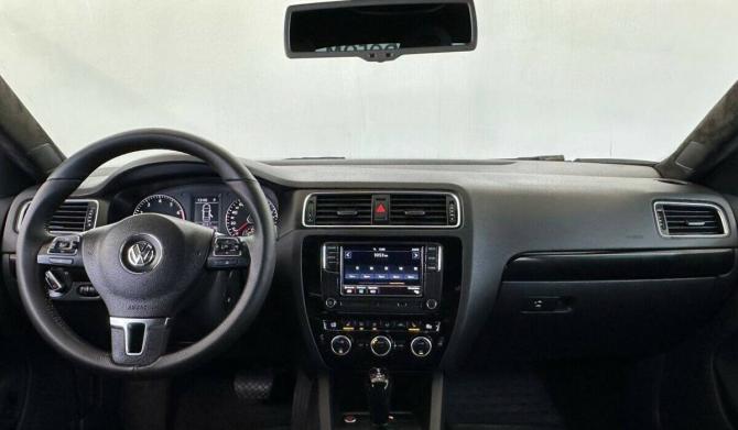 Volkswagen Jetta VI с пробегом 2014 года, цена 949 000 рублей, 235975 км, седан, Автокод Объявления