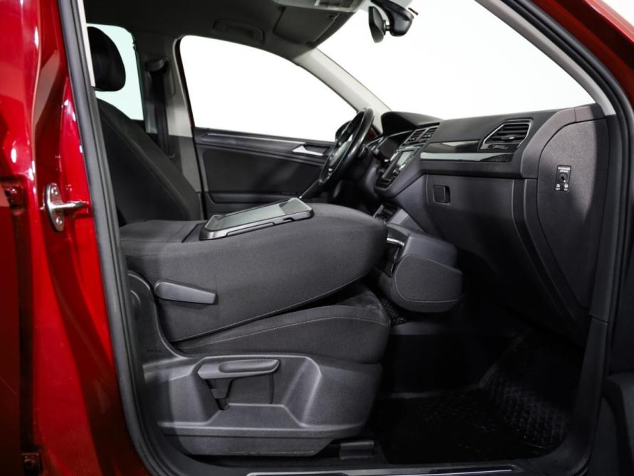 Volkswagen Tiguan II Санкт-Петербург  - изображение 22