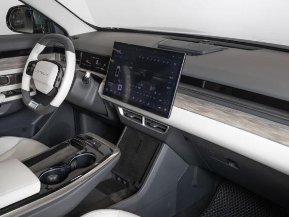 JETOUR DASHING I с пробегом 2024 года, цена 2 292 800 рублей, 14192 км, внедорожник, Автокод Объявления