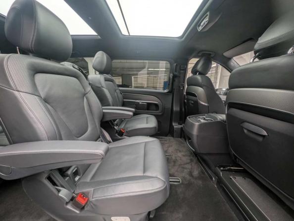 Mercedes-Benz V-Класс III (W447) Рестайлинг с пробегом 2023 года, цена 8 655 000 рублей, 60825 км, минивэн, Автокод Объявления