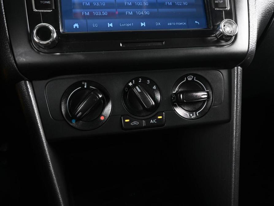 Volkswagen Polo V Рестайлинг Ростов-на-Дону  - изображение 15