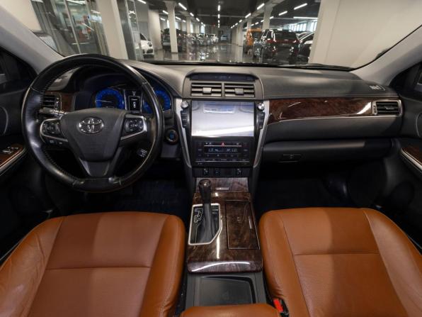 Toyota Camry VII (XV50) Рестайлинг с пробегом 2017 года, цена 2 400 000 рублей, 113137 км, седан, Автокод Объявления