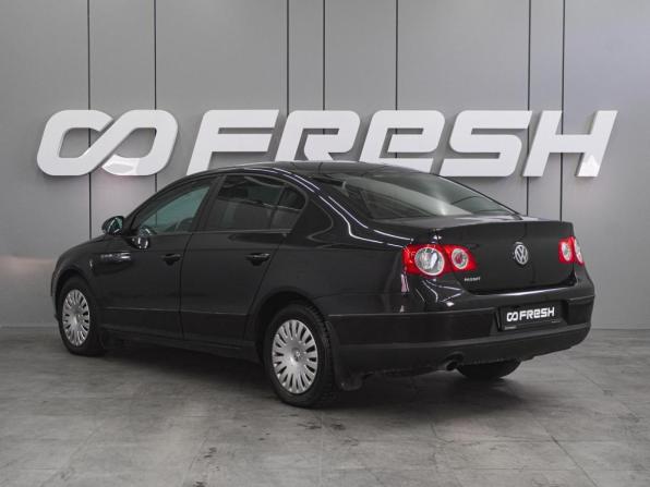 Volkswagen Passat B6 с пробегом 2010 года, цена 649 000 рублей, 220808 км, седан, Автокод Объявления