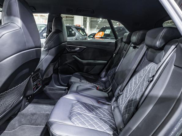 Audi Q8 I (4M) с пробегом 2021 года, цена 9 900 000 рублей, 49275 км, внедорожник, Автокод Объявления