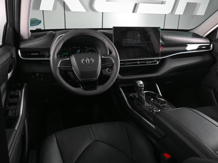 Toyota Highlander IV (XU70) Ростов-на-Дону  - изображение 6