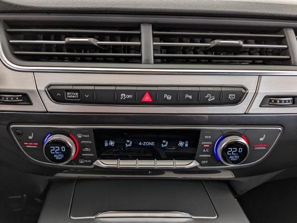 Audi Q7 II (4M) Рестайлинг с пробегом 2019 года, цена 4 850 000 рублей, 126680 км, внедорожник, Автокод Объявления
