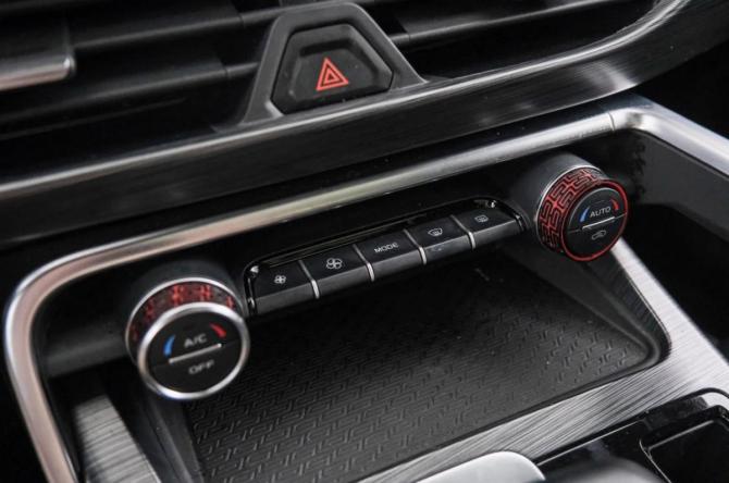 Geely Tugella I Рестайлинг с пробегом 2024 года, цена 3 299 000 рублей, 64000 км, внедорожник, Автокод Объявления