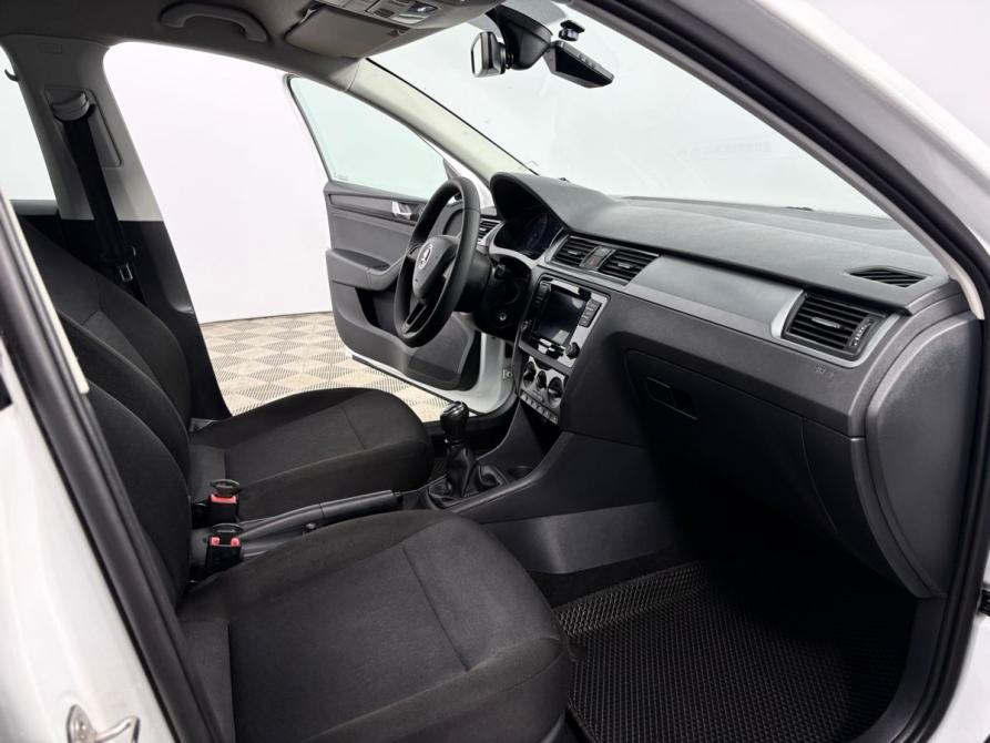 Skoda Rapid I Рестайлинг Борисоглебск  - изображение 14
