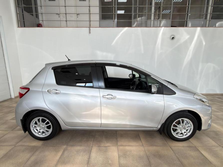 Toyota Vitz III (XP130) Рестайлинг Новороссийск  - изображение 7