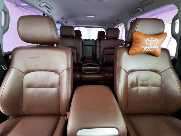 Toyota Land Cruiser 200 Series Рестайлинг 2 с пробегом 2015 года, цена 4 870 000 рублей, 252565 км, внедорожник, Автокод Объявления
