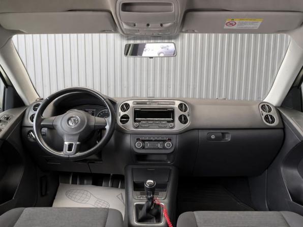 Volkswagen Tiguan I Рестайлинг с пробегом 2011 года, цена 1 287 000 рублей, 70975 км, внедорожник, Автокод Объявления
