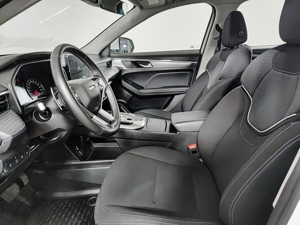 Haval Jolion I с пробегом 2023 года, цена 1 650 000 рублей, 111000 км, внедорожник, Автокод Объявления