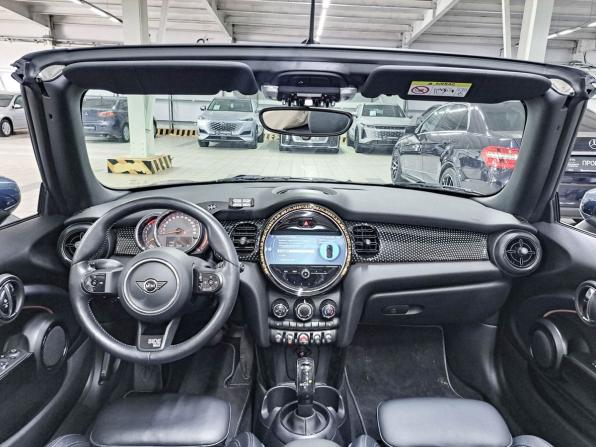 Mini Cabrio III Рестайлинг с пробегом 2021 года, цена 3 640 000 рублей, 23279 км, кабриолет, Автокод Объявления