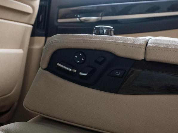 BMW 7 серии V (F01/F02/F04) с пробегом 2011 года, цена 2 149 000 рублей, 191862 км, седан, Автокод Объявления