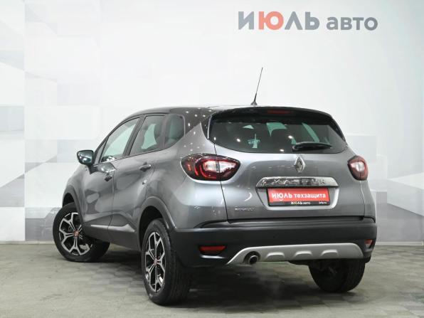 Renault Kaptur I с пробегом 2018 года, цена 1 370 000 рублей, 123101 км, внедорожник, Автокод Объявления