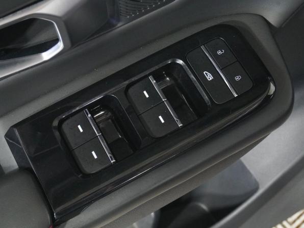 JETOUR DASHING I с пробегом 2024 года, цена 1 997 000 рублей, 35596 км, внедорожник, Автокод Объявления