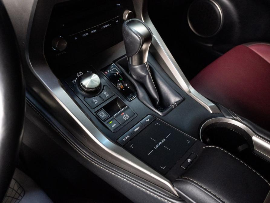 Lexus NX I Рестайлинг Тюмень  - изображение 23